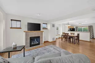 3801 Design Pass, Madison, WI 53719 - Photo 6