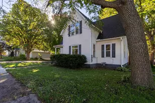 714 8th St, Baraboo, WI 53913 - Photo 30