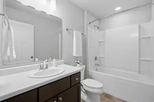 1092 O'Keeffe Ave, Sun Prairie, WI 53590 - Photo 20