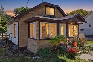 2453 Superior St, Madison, WI 53704 - Photo 2