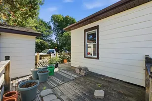 2453 Superior St, Madison, WI 53704 - Photo 24
