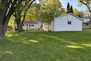 N5170 Forest Glen Beach Rd, Ripon, WI 54971 - Photo 12