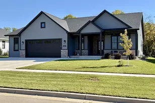 3512 McCann Dr, Janesville, WI 53546 - Photo 2