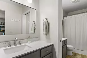 535 Goldenrod Cir, Verona, WI 53593 - Photo 16