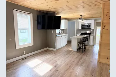 619 N Michigan Street, Prairie Du Chien, WI 53821 - Photo 2