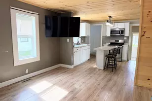 619 N Michigan St, Prairie Du Chien, WI 53821 - Photo 2
