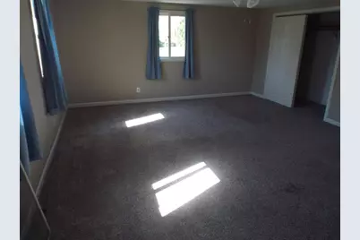 303 S Center Street, Browntown, WI 53522 - Photo 12