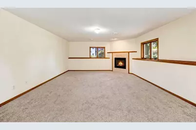 3165 Edmonton Drive, Sun Prairie, WI 53590 - Photo 20
