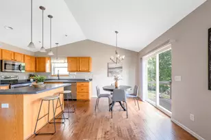 7705 Crawling Stone Rd, Madison, WI 53719 - Photo 12