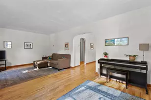 417 N 7th St, Madison, WI 53704 - Photo 10