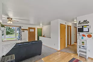 82 Bindl Dr, Reedsburg, WI 53959 - Photo 6