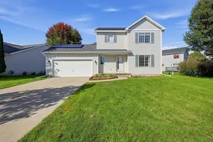 1138 Glacier Hill Dr, Madison, WI 53704 - Photo 1