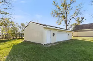 310 S Main St, Pardeeville, WI 53954 - Photo 26