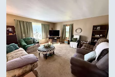 W8940 County Road B, Browntown, WI 53522 - Photo 16