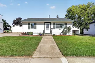 924 W Fulton St, Edgerton, WI 53534 - Photo 18