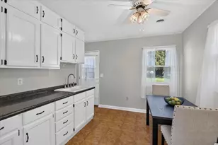924 W Fulton St, Edgerton, WI 53534 - Photo 6