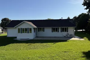 1204 Navaho Ct, Fort Atkinson, WI 53538 - Photo 54