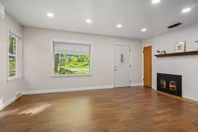 4609 Gordon Avenue, Monona, WI 53716 - Photo 10