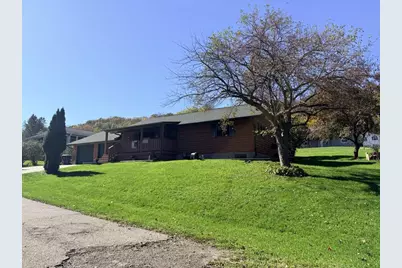 660 N Grove Street, Richland Center, WI 53581 - Photo 8