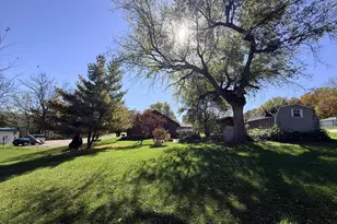 660 N Grove St, Richland Center, WI 53581 - Photo 12