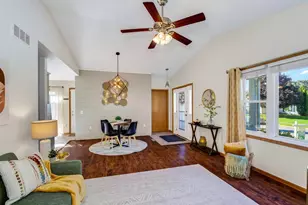2801 Tucson Trail, Madison, WI 53719 - Photo 10