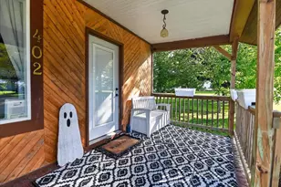 402 E Main St, Janesville, WI 53536 - Photo 10