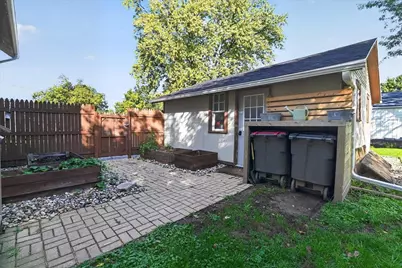 402 E Main Street, Janesville, WI 53536 - Photo 32