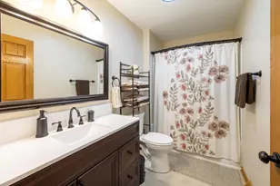 906 2nd St, Baraboo, WI 53913 - Photo 20