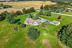5541 W County A Rd, Janesville, WI 53548 - Photo 66