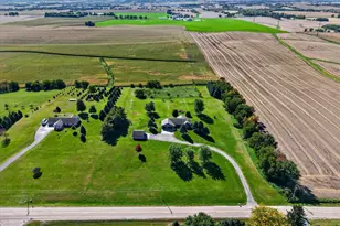 5541 W County A Rd, Janesville, WI 53548 - Photo 68