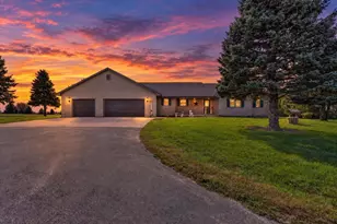 5541 W County A Rd, Janesville, WI 53548 - Photo 1