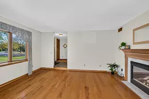 104 Grand Canyon Dr, Madison, WI 53705 - Photo 10