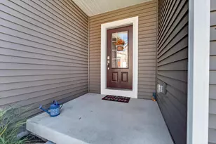 7651 Stones Throw Dr, Madison, WI 53719 - Photo 2