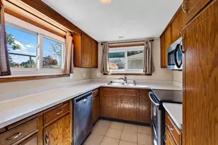 301 S Franklin St, Verona, WI 53593 - Photo 14