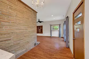 301 S Franklin St, Verona, WI 53593 - Photo 12