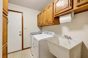 214 N High Point Rd, Madison, WI 53717 - Photo 24