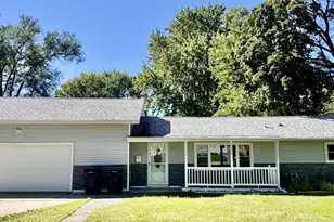 1518 S Willard Ave, Janesville, WI 53546 - Photo 1