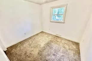 1518 S Willard Ave, Janesville, WI 53546 - Photo 8