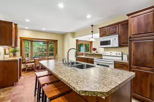 319 Sheldon St, Cambridge, WI 53523 - Photo 18