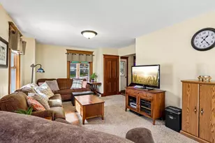 319 Sheldon St, Cambridge, WI 53523 - Photo 8
