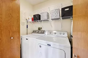 818 S Gammon Rd, Madison, WI 53719 - Photo 8