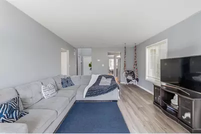 18725 Brookfield Drive #24, Brookfield, WI 53045 - Photo 6