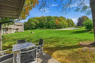 18725 Brookfield Dr, Brookfield, WI 53045 - Photo 22