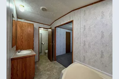 310 Vandervort Street, Tomah, WI 54660 - Photo 12