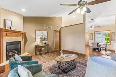 401 Bretts Way, Orfordville, WI 53576 - Photo 6