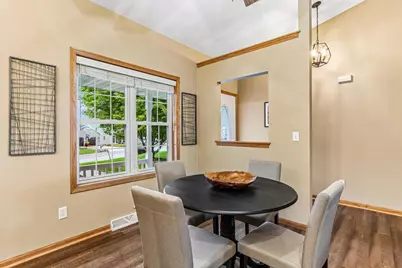 401 Bretts Way, Orfordville, WI 53576 - Photo 10