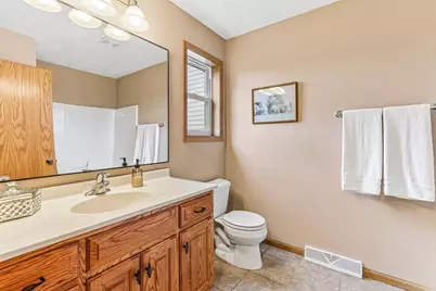401 Bretts Way, Orfordville, WI 53576 - Photo 20