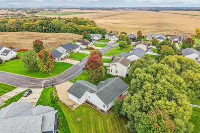 401 Bretts Way, Orfordville, WI 53576 - Photo 56