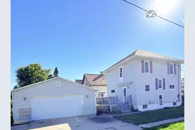 418 W 3rd Street, Beaver Dam, WI 53916 - Photo 14