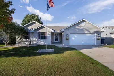 2836 Regent Street, Janesville, WI 53546 - Photo 2